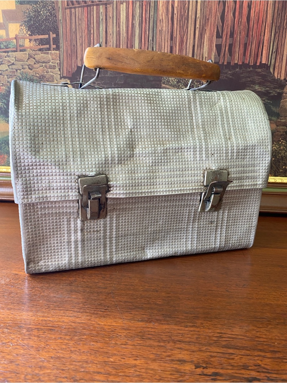 Vintage 1950s-style Dome Aluminum Lunch Box